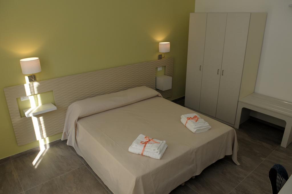 Della Torre Rooms Lecce Kültér fotó