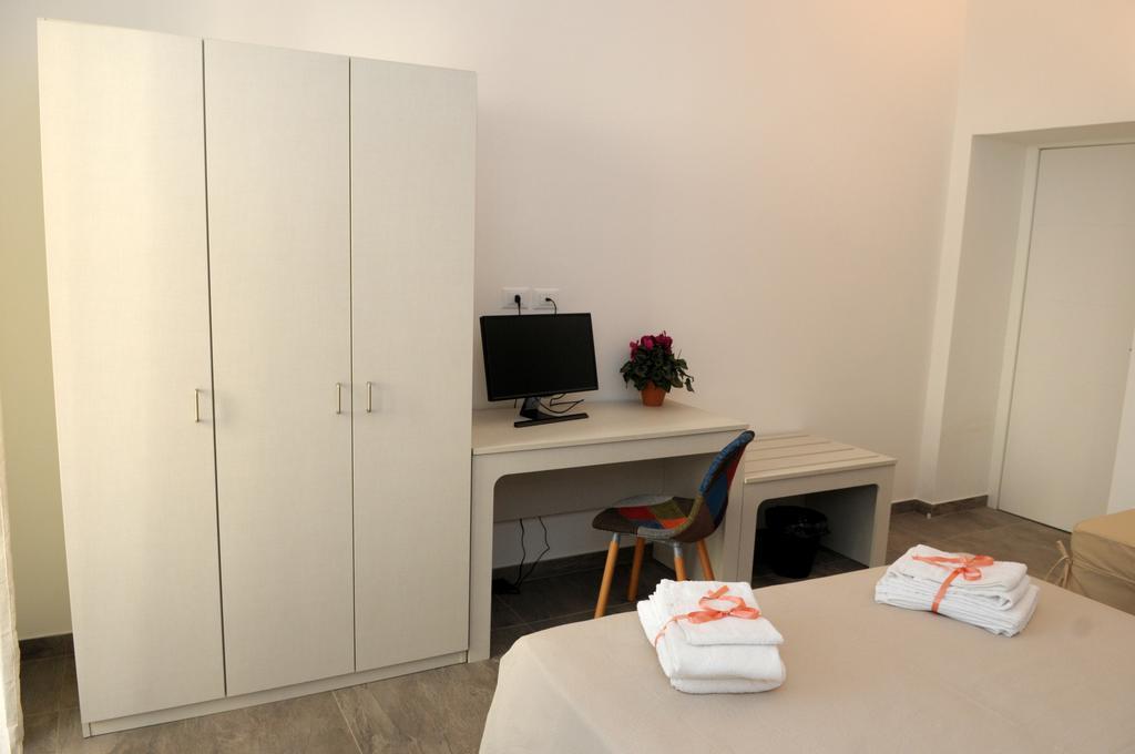 Della Torre Rooms Lecce Kültér fotó